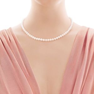EUC Tiffany & Co. Pearl Necklace